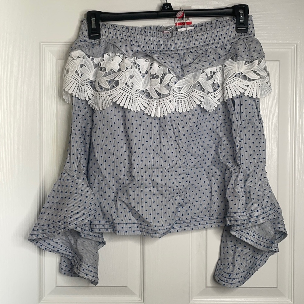 NWT Red Carter floral lace off the shoulder long sleeve top